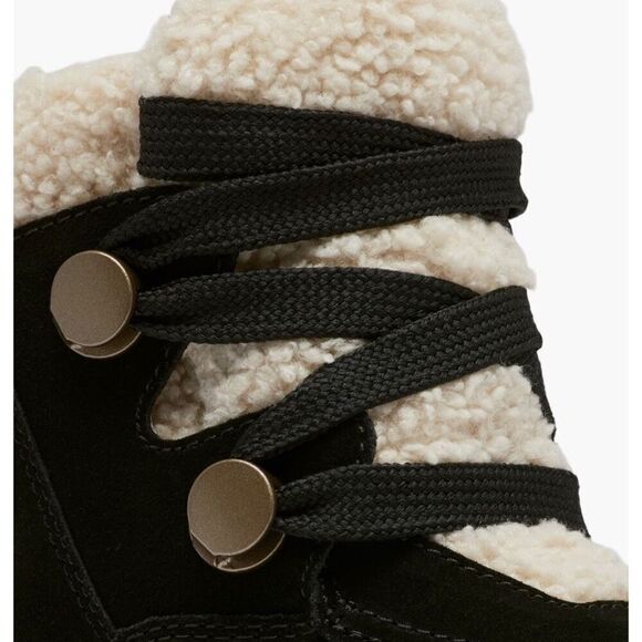 Sorel | Out N About Faux Shearling Booties - Picture 5 of 8